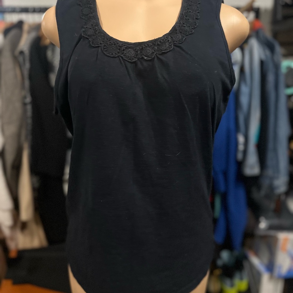 Croft & Barrow Black Tank Top with Lace Trim